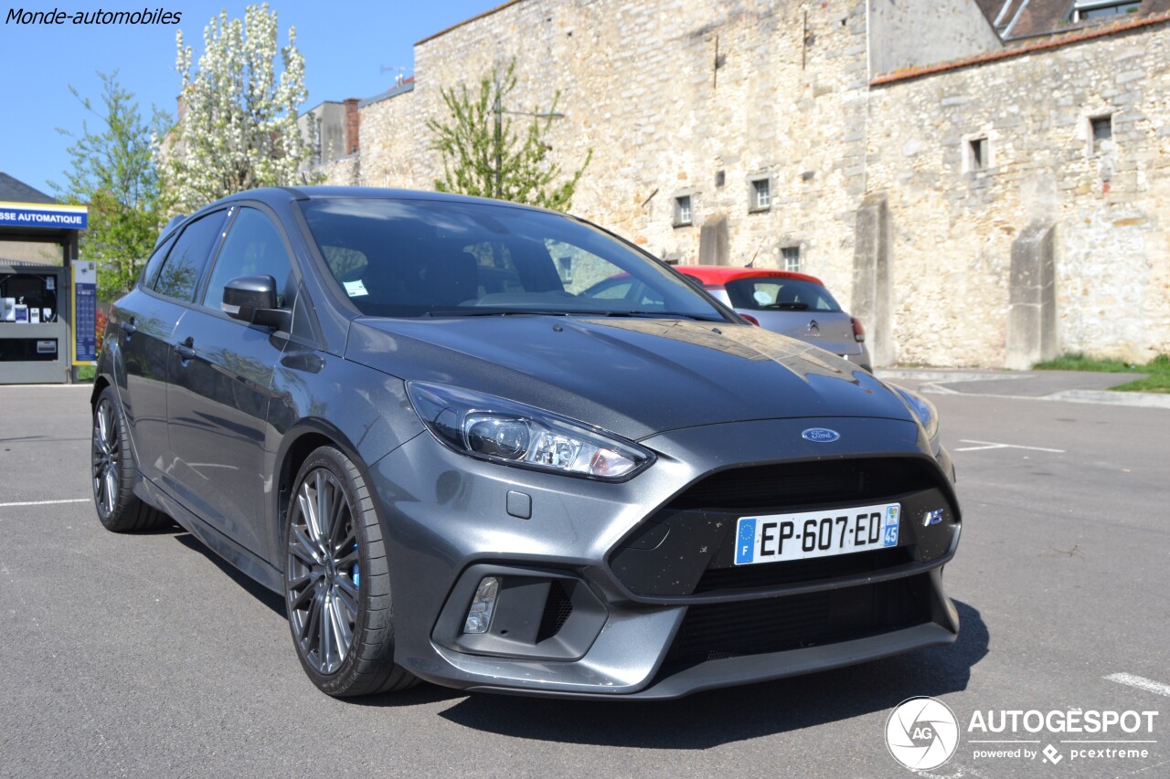 Ford Focus RS 2015