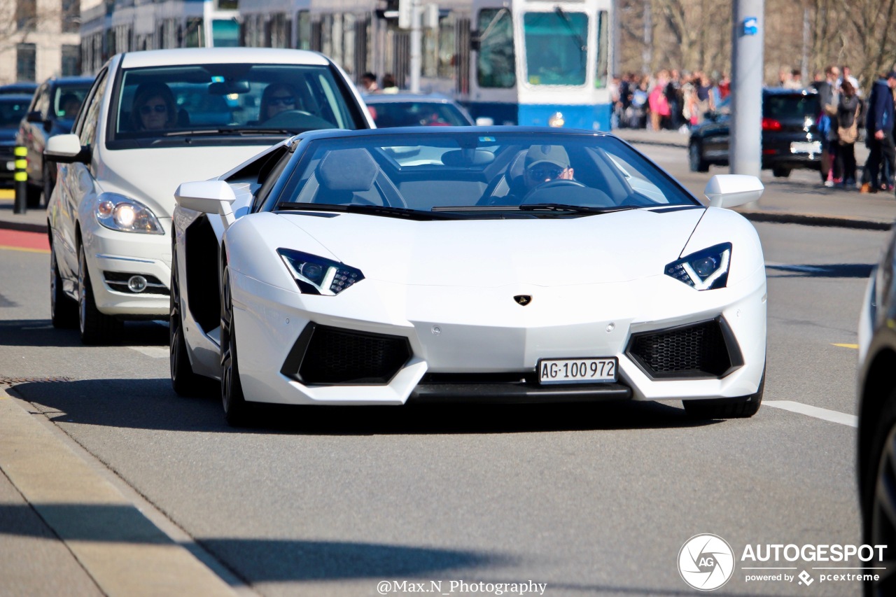 Lamborghini Aventador LP700-4 Roadster