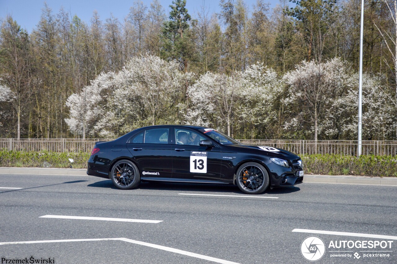 Mercedes-AMG E 63 S W213