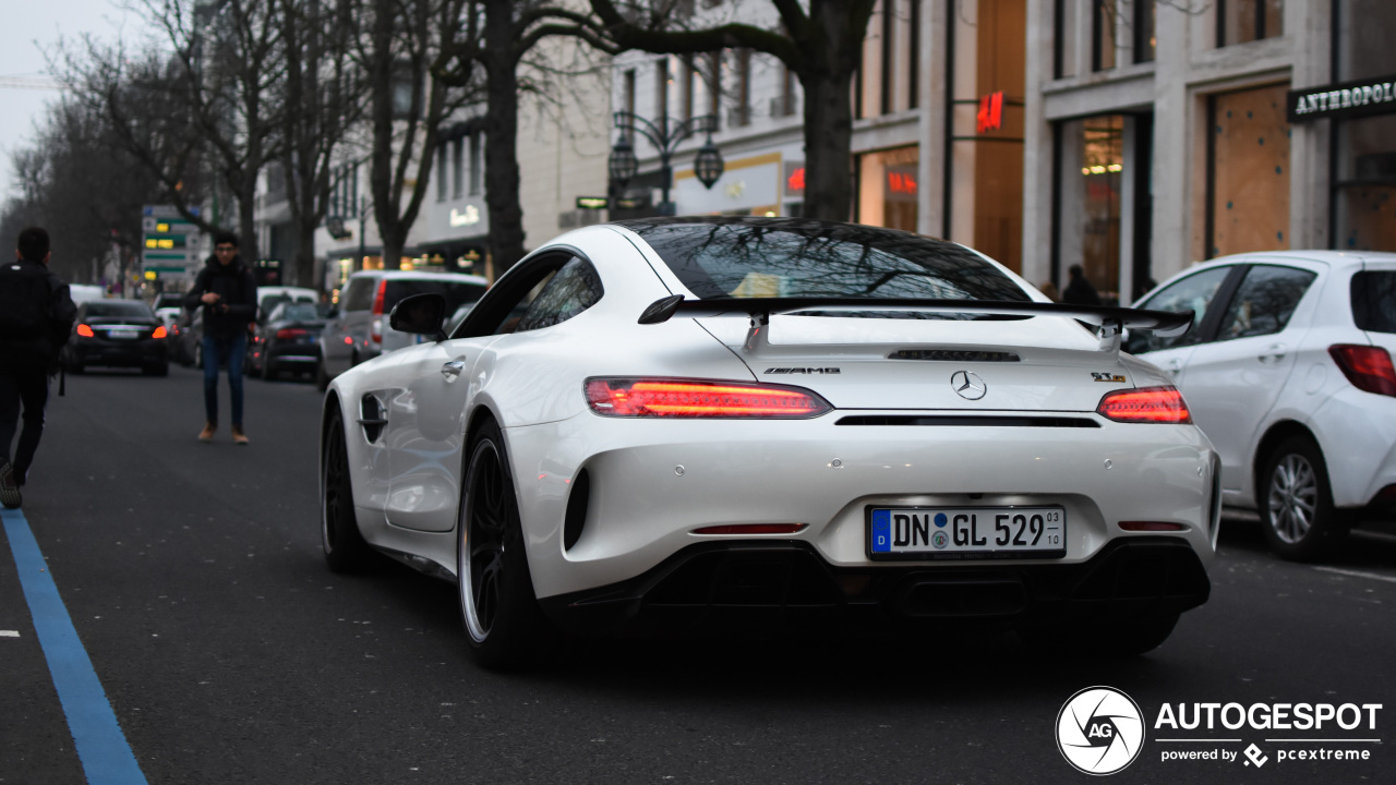 Mercedes-AMG GT R C190