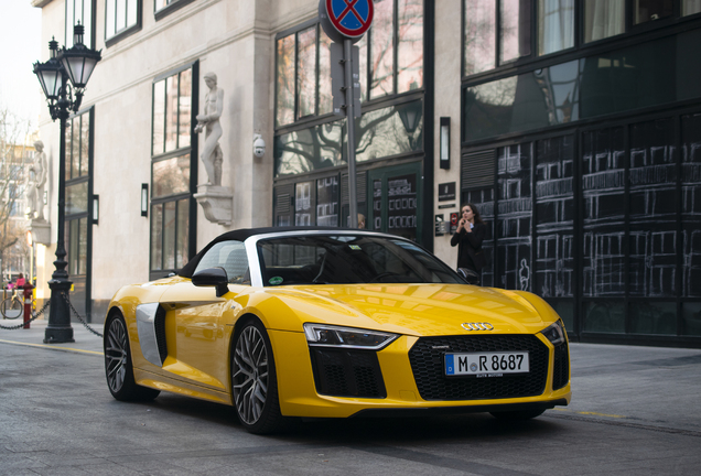 Audi R8 V10 Spyder 2016