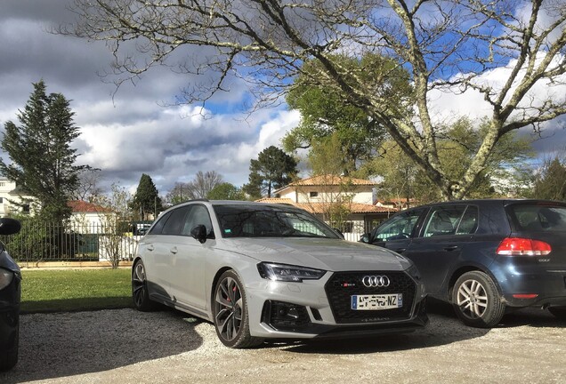 Audi RS4 Avant B9