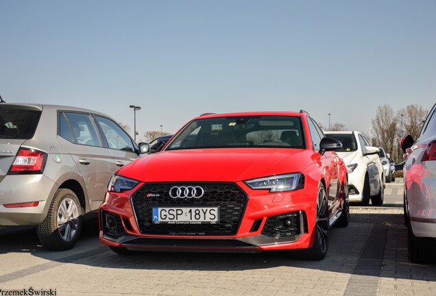 Audi RS4 Avant B9