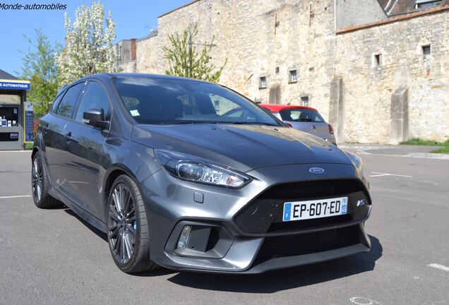 Ford Focus RS 2015