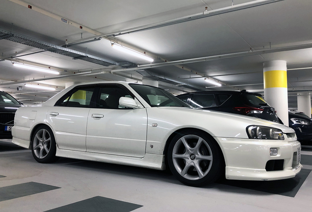 Nissan Skyline R34 Sedan