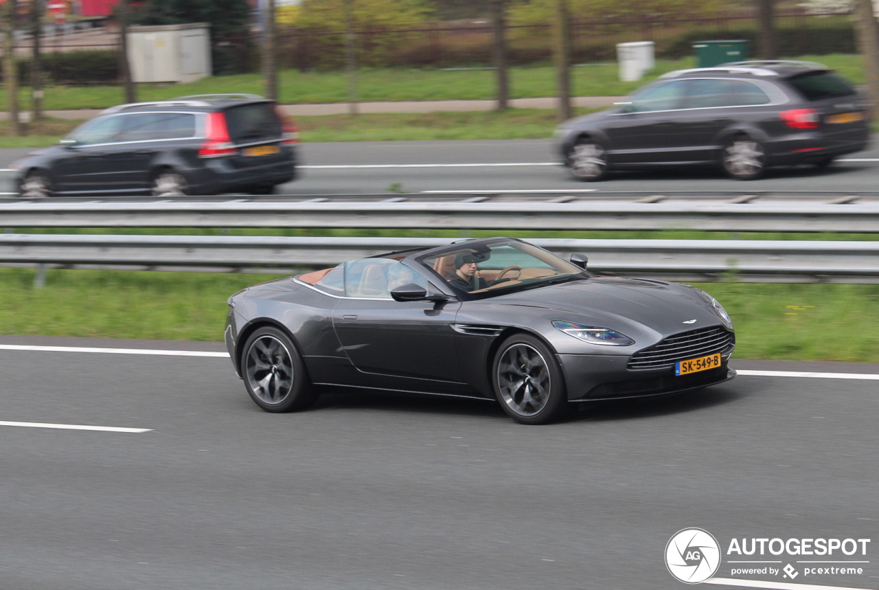 Aston Martin DB11 V8 Volante