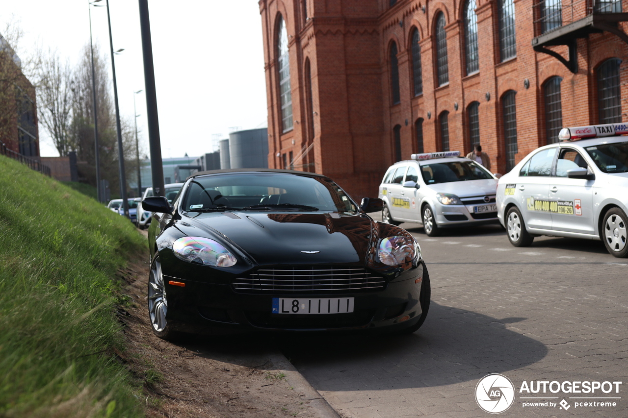 Aston Martin DB9 Volante