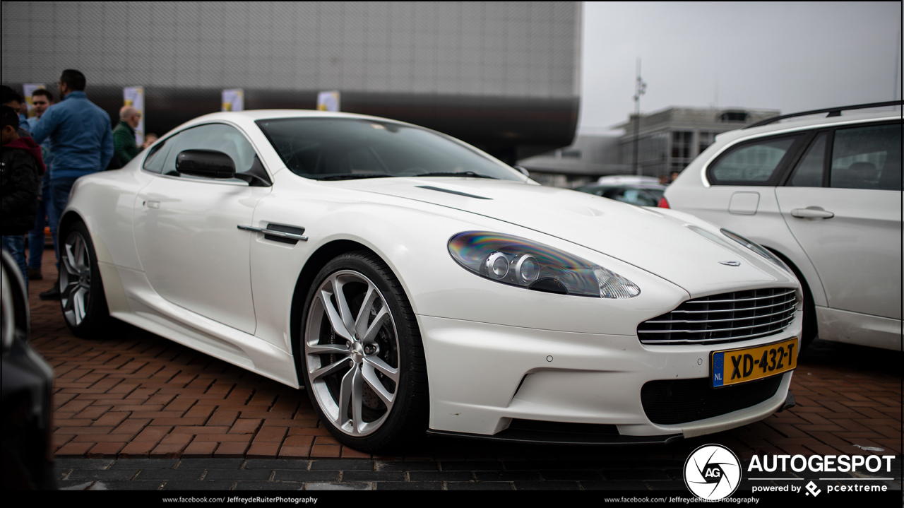 Aston Martin DBS