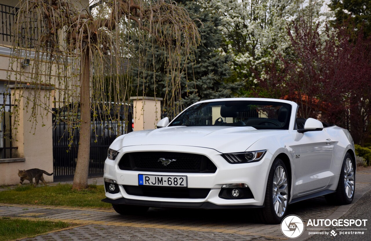 Ford Mustang GT Convertible 2015