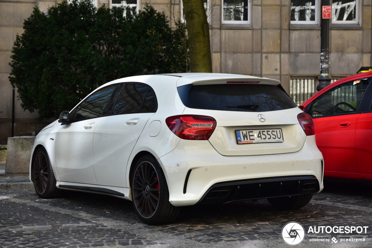 Mercedes-AMG A 45 W176 2015