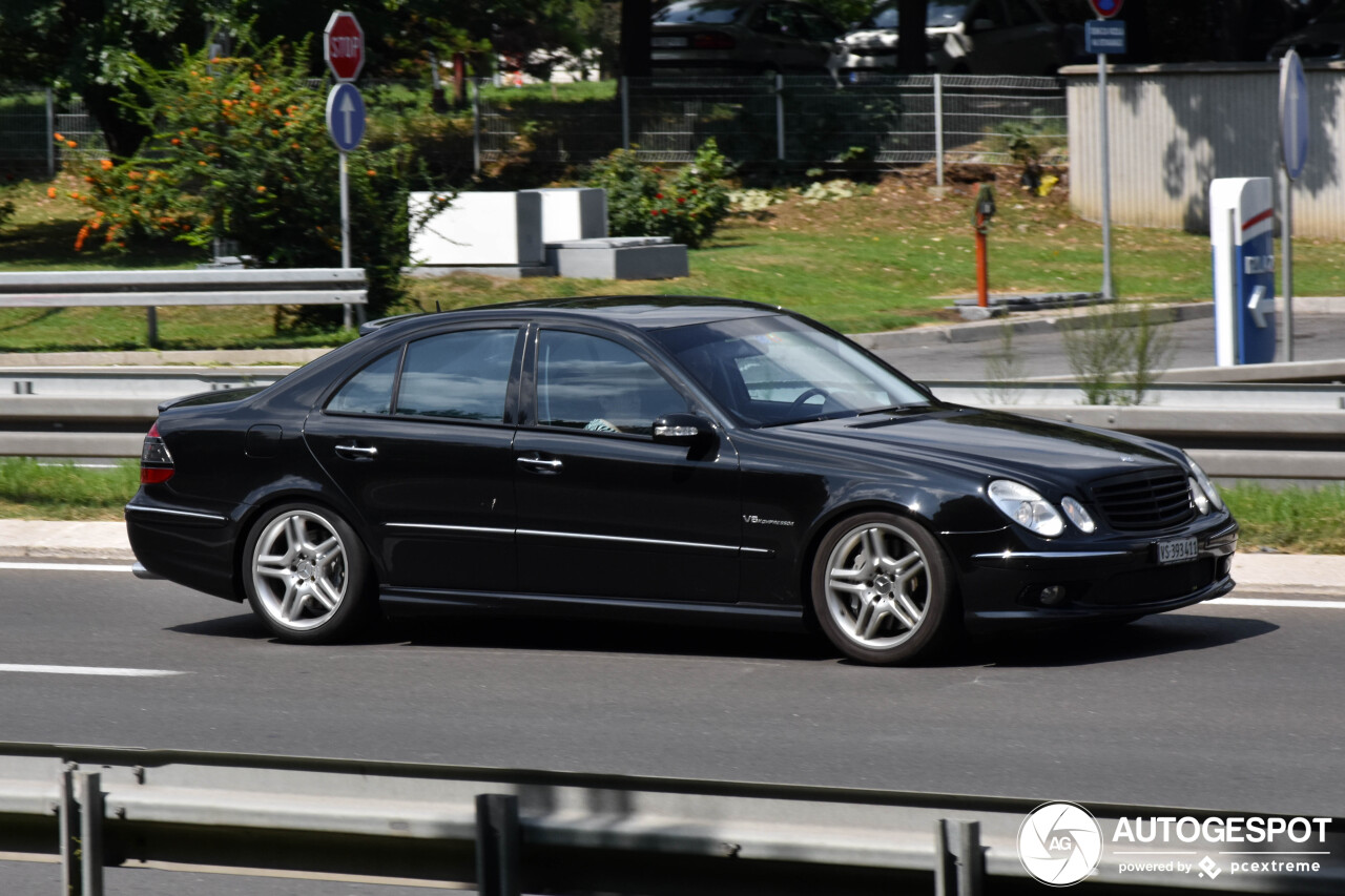 Mercedes-Benz E 55 AMG