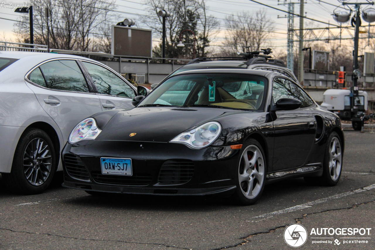 Porsche 996 Turbo