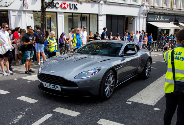 Aston Martin DB11