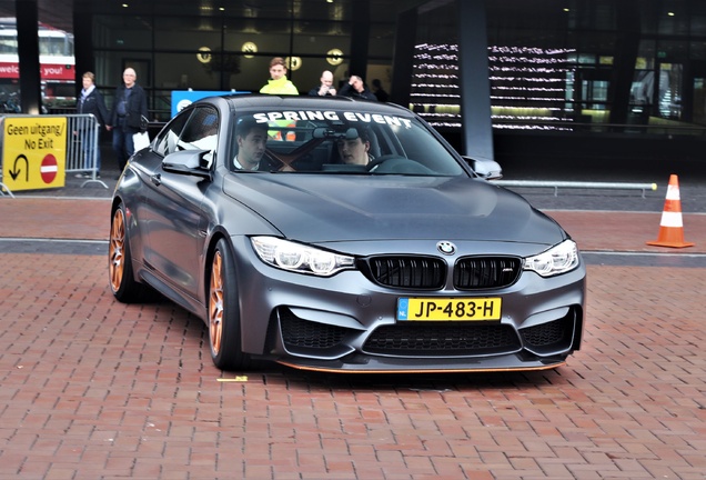 BMW M4 GTS