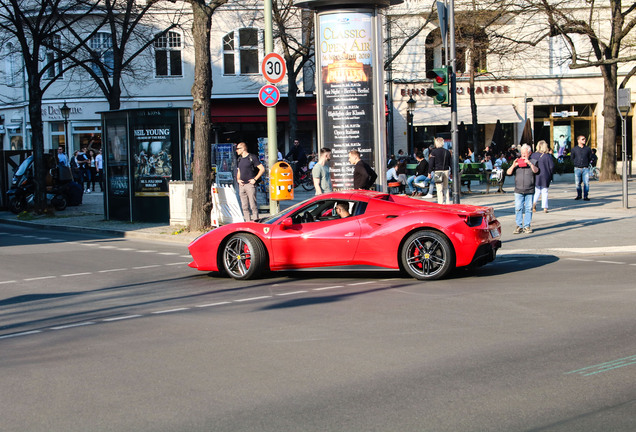 Ferrari 488 Spider