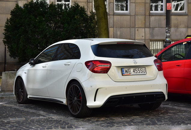 Mercedes-AMG A 45 W176 2015