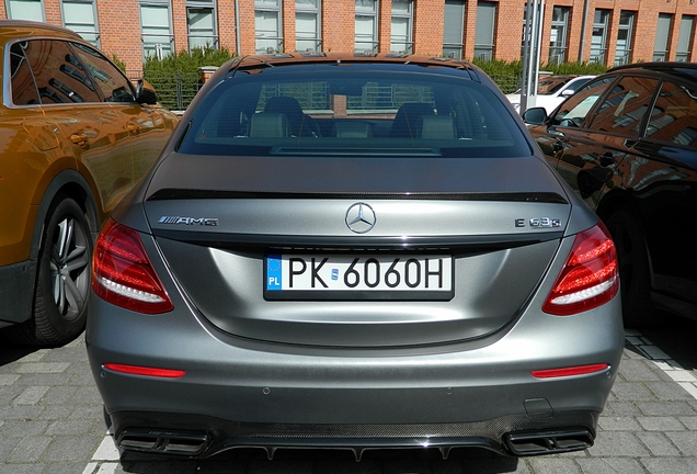 Mercedes-AMG E 63 S W213