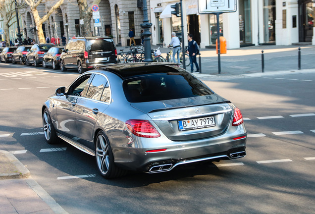 Mercedes-AMG E 63 S W213