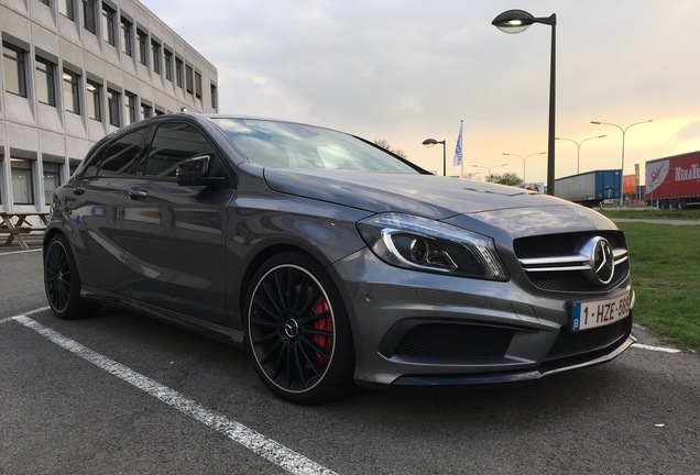 Mercedes-Benz A 45 AMG