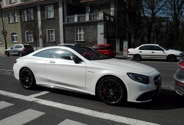 Mercedes-Benz S 63 AMG Coupé C217