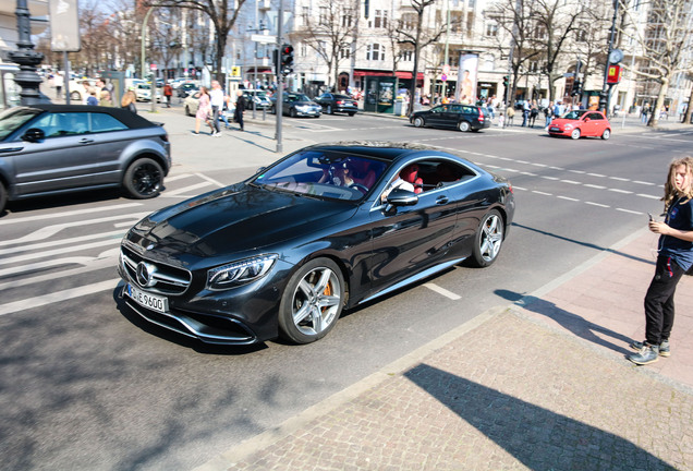 Mercedes-Benz S 63 AMG Coupé C217
