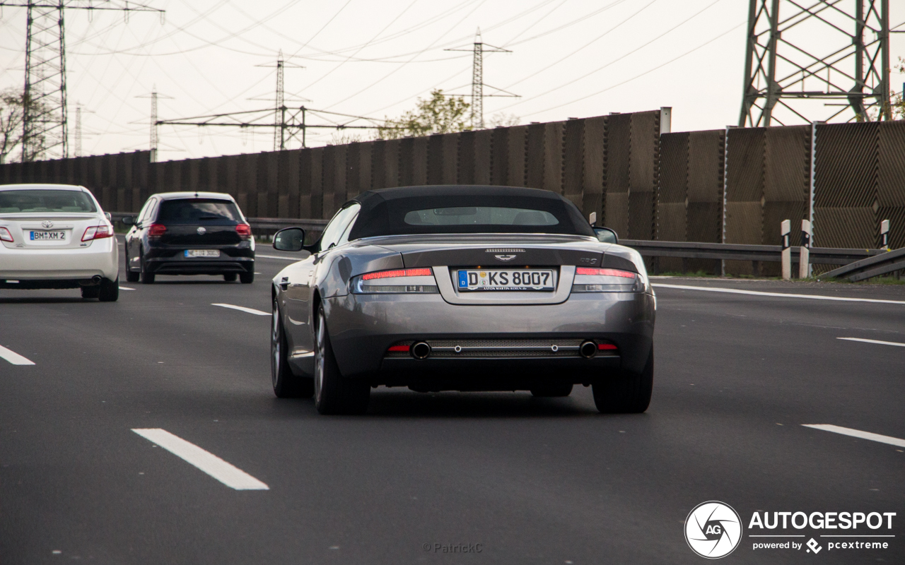 Aston Martin DB9 Volante