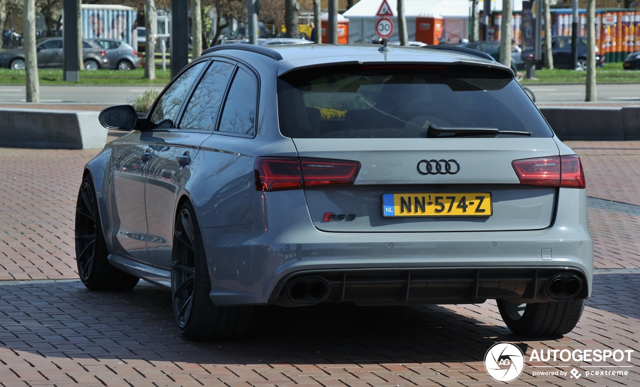 Audi RS6 Avant C7 2015