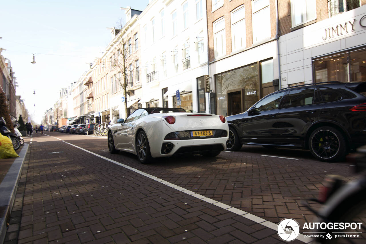 Ferrari California