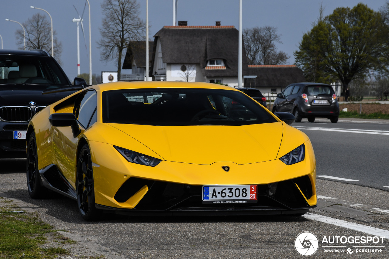 Lamborghini Huracán LP640-4 Performante