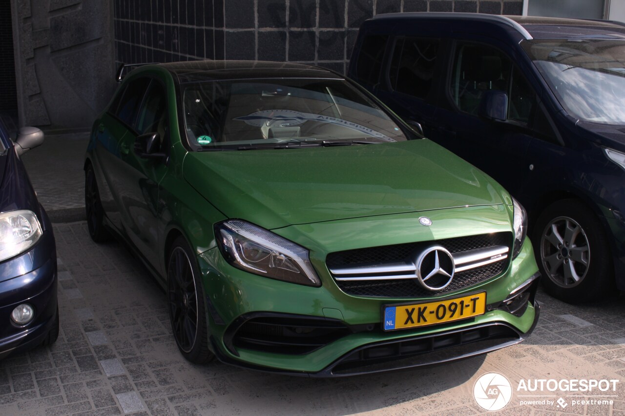 Mercedes-AMG A 45 W176 2015