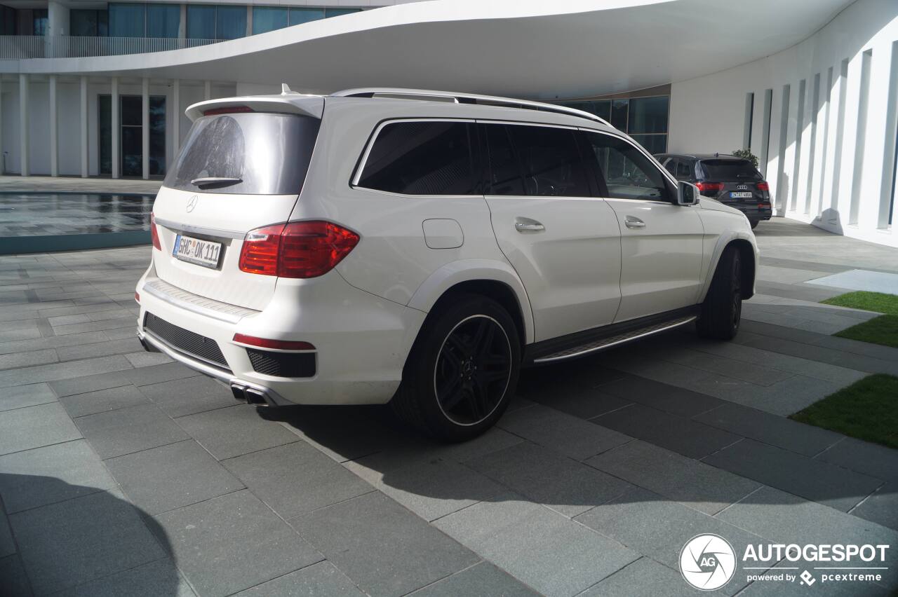 Mercedes-Benz GL 63 AMG X166