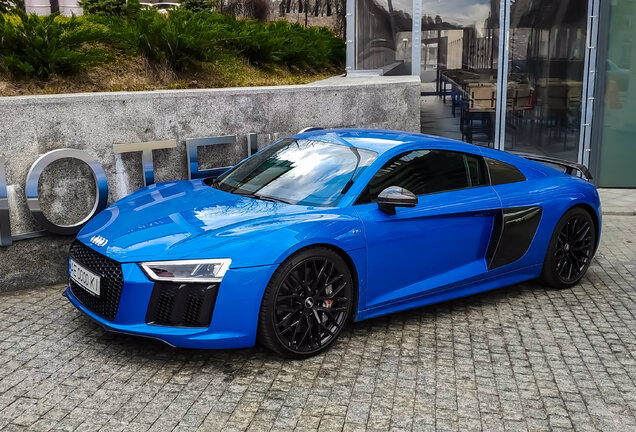 Audi R8 V10 Plus 2015