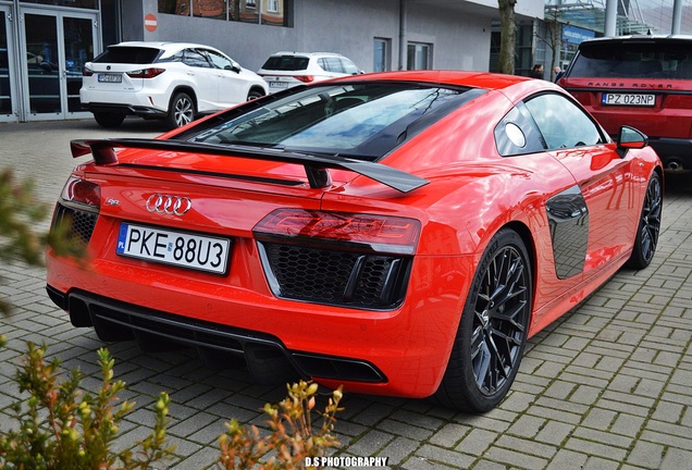 Audi R8 V10 Plus 2015