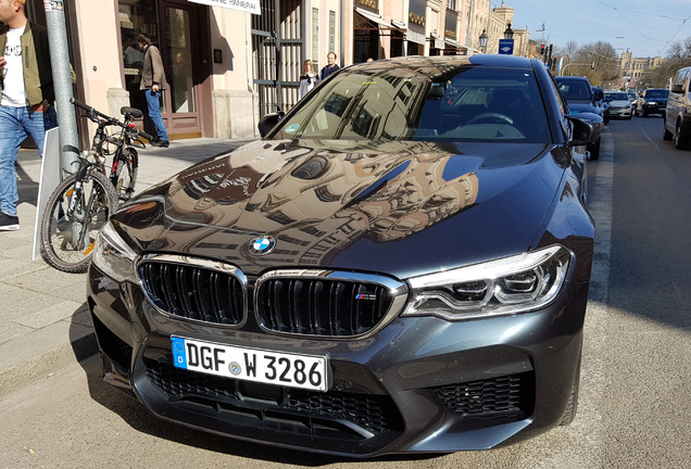 BMW M5 F90