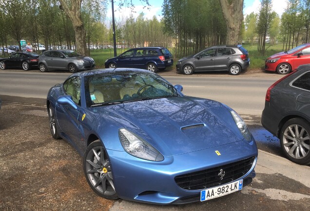 Ferrari California