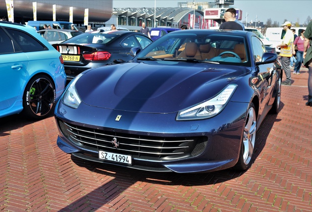 Ferrari GTC4Lusso