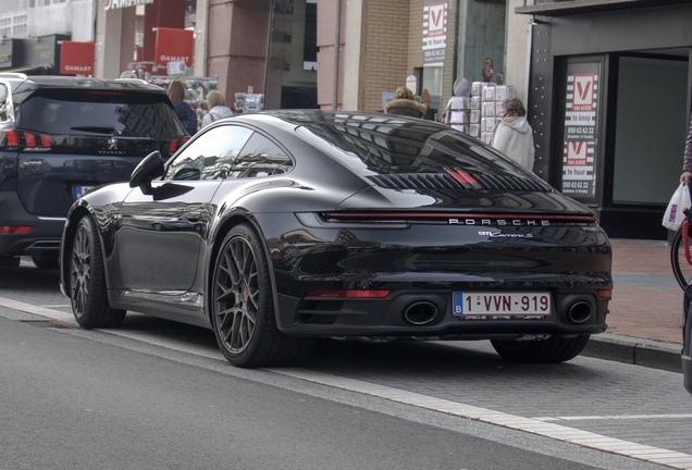 Porsche 992 Carrera S