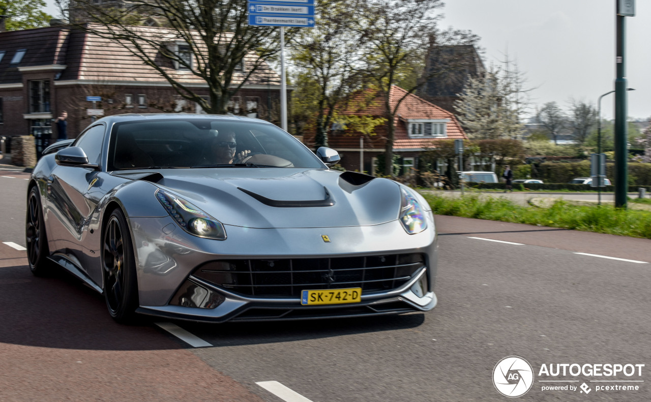 Ferrari F12berlinetta Novitec Rosso