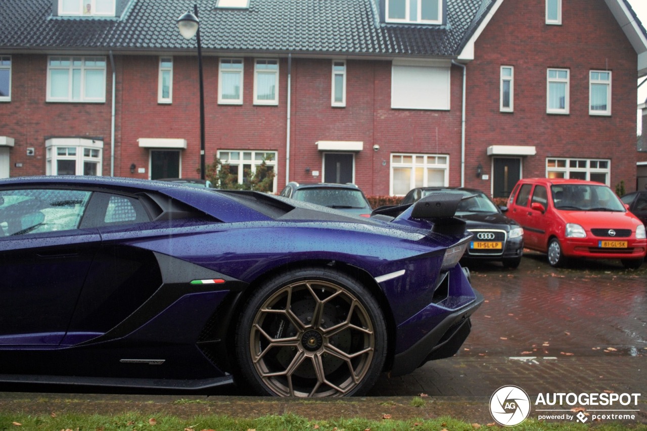 Lamborghini Aventador LP770-4 SVJ