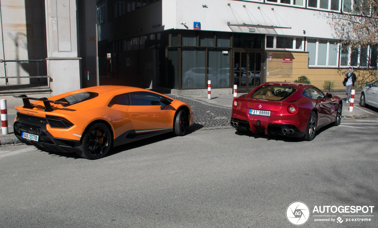 Lamborghini Huracán LP640-4 Performante