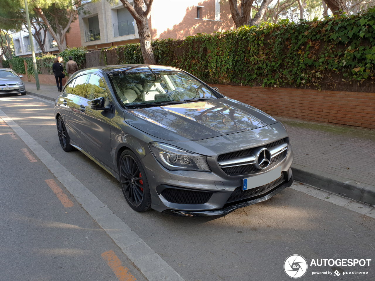 Mercedes-AMG CLA 45 Shooting Brake X117