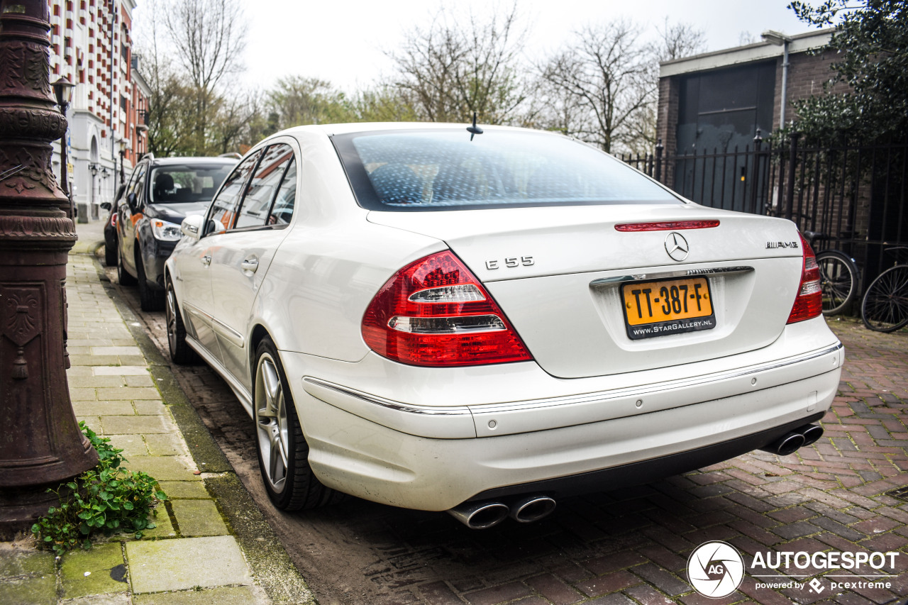 Mercedes-Benz E 55 AMG