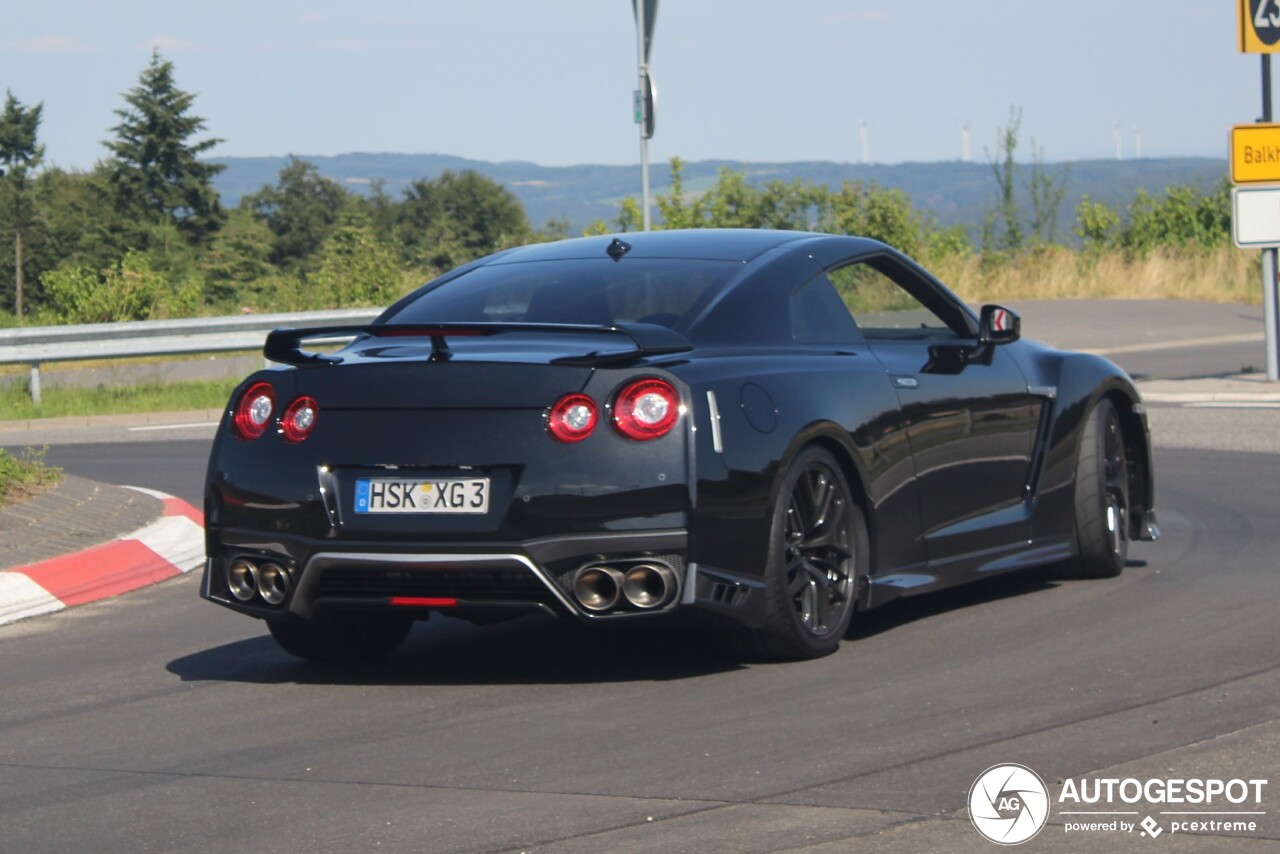 Nissan GT-R 2017