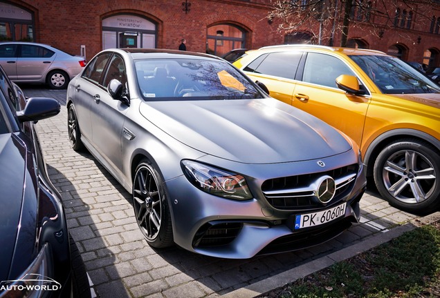 Mercedes-AMG E 63 S W213