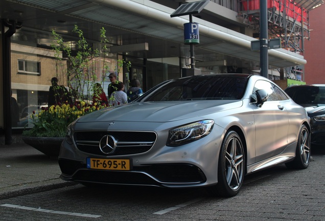 Mercedes-Benz S 63 AMG Coupé C217