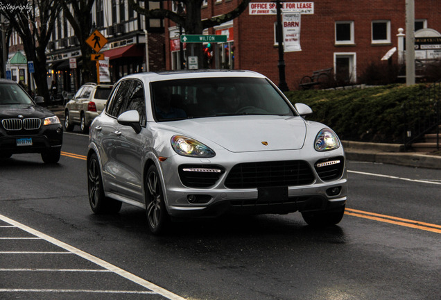 Porsche 958 Cayenne GTS