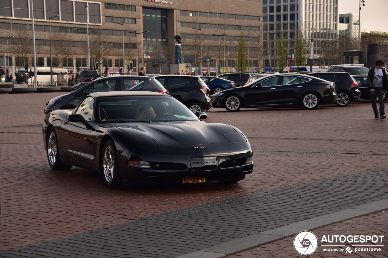 Chevrolet Corvette C5 Convertible