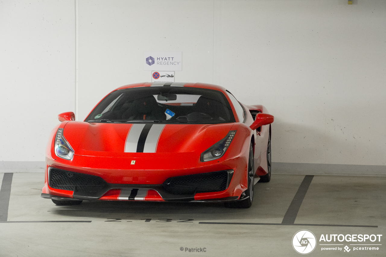 Ferrari 488 Pista