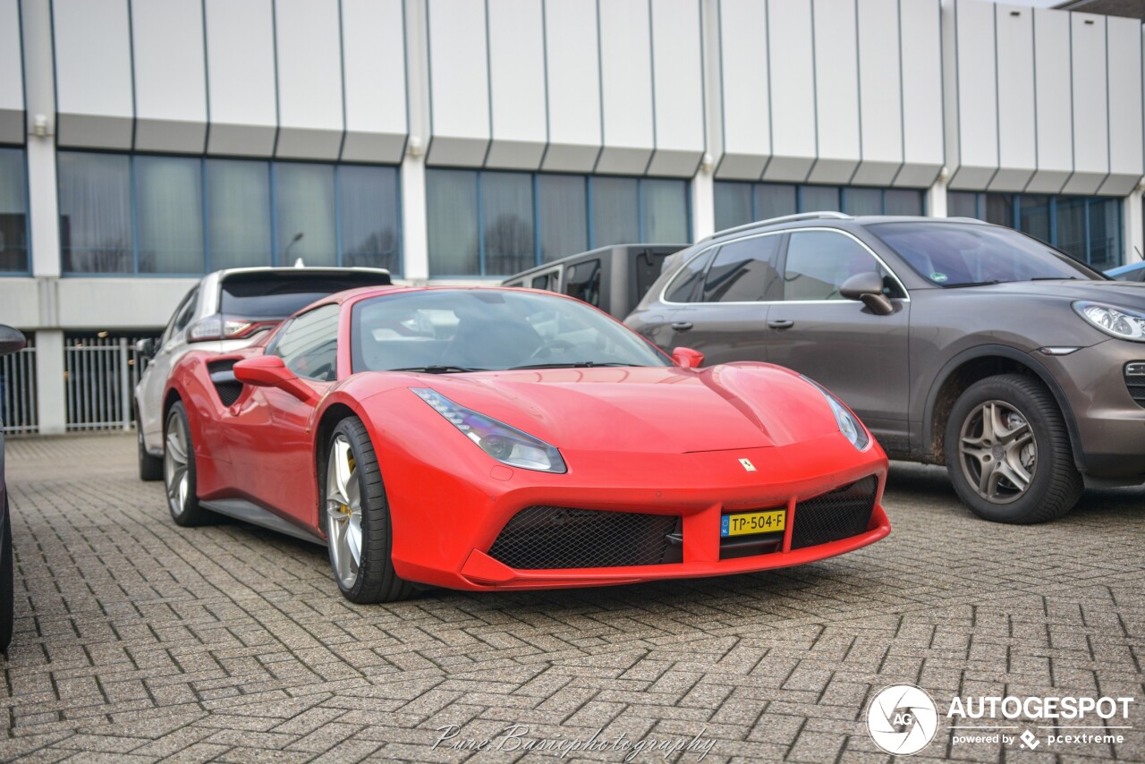 Ferrari 488 Spider