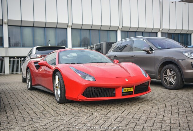 Ferrari 488 Spider